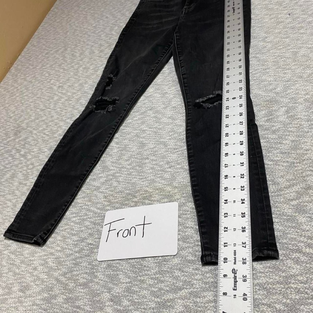 American Eagle Black distressed skinny jeans Women 10 R. SKU-B978#distressed